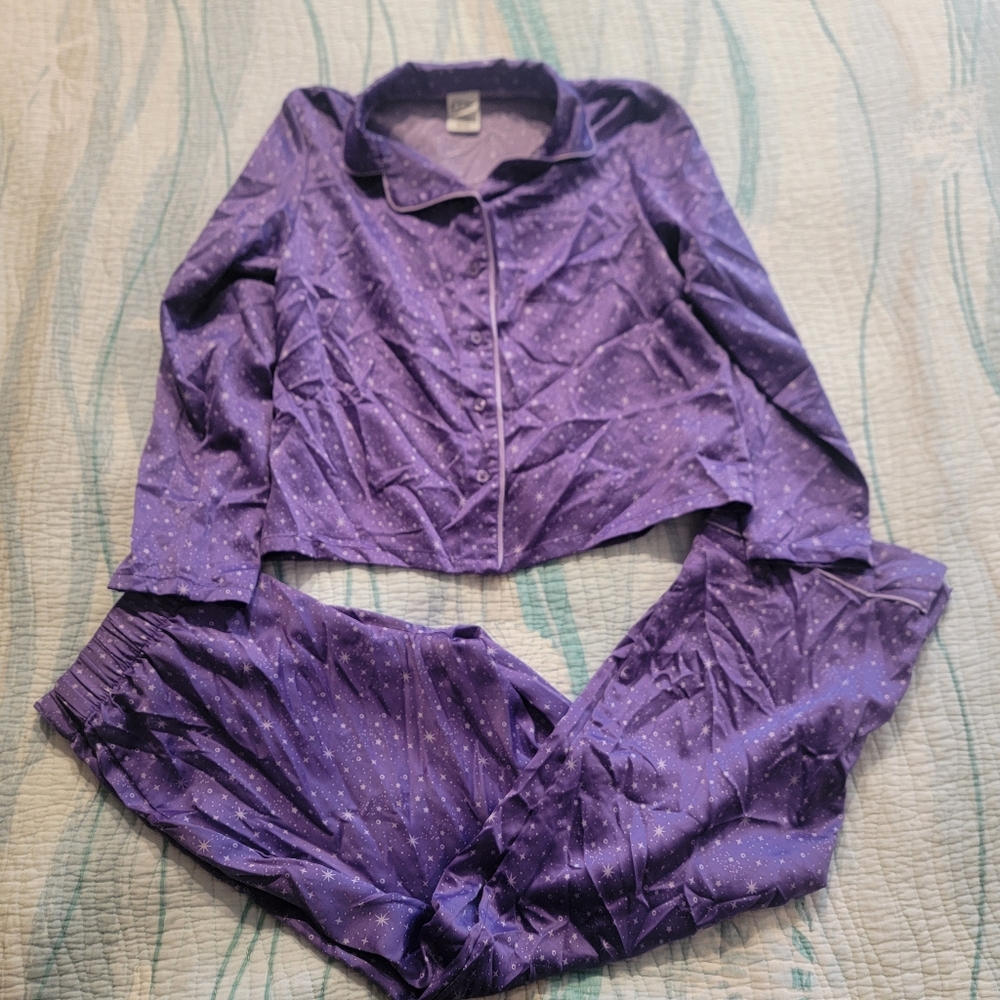 Satin-feel girls pajamas, size 10/12